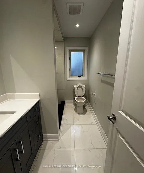 16 Almond Ave — Photo 13