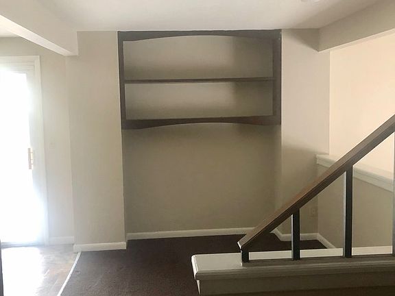 3rd image of 4915 W Genesee St APT F2