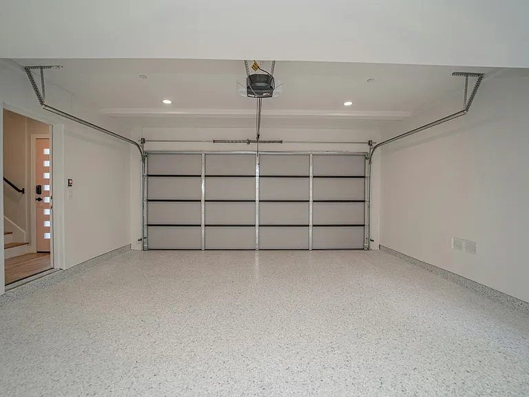 2115 Holly Dr #2115 — Photo 10