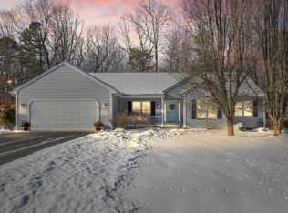 125 Rutherford Ln, Stuarts Draft, VA 24477