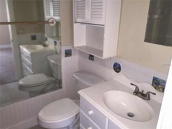 2nd image of 70 Flamingo Dr