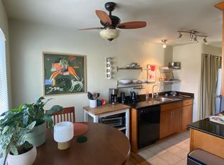 4411 Woodland Park Ave N APT 5, Seattle, WA 98103