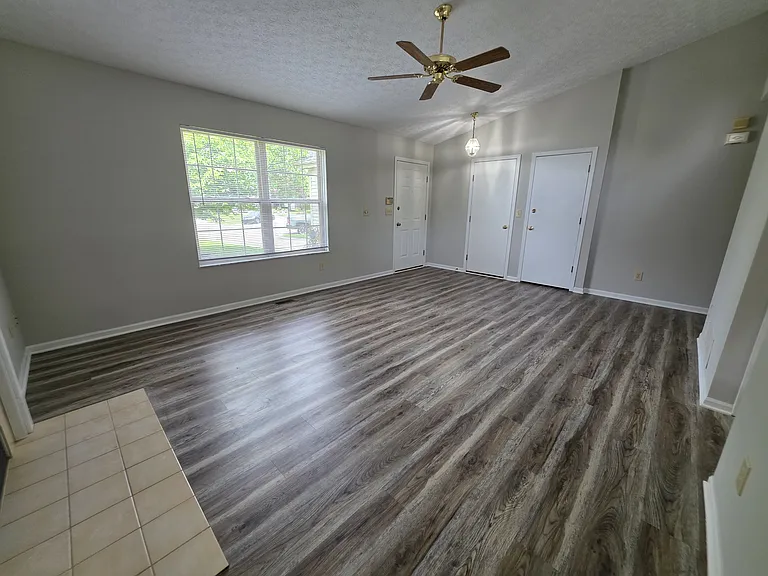 7253 Fablegate Ct — Photo 6
