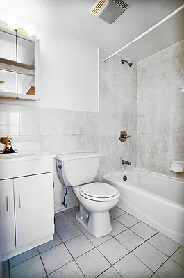 Rented by J Misrahi Realty Corp | media 17