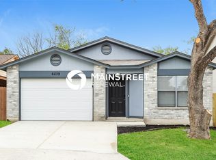 6839 Flaming Ridge Dr, Converse, TX 78109