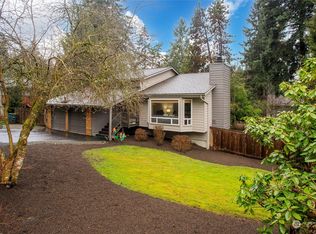 8628 NE 169th St, Kenmore, WA 98028