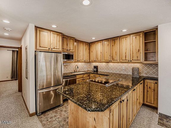 2nd image of 980 Vail View Dr #215