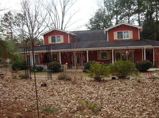 153 Acorn Ln, Santee, SC 29142
