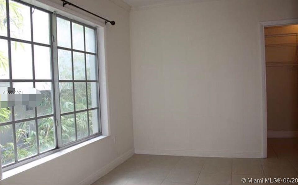 1st image of 936 Pennsylvania Ave APT 204