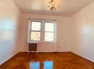 22-25 38th St #3AA, Astoria, NY 11105