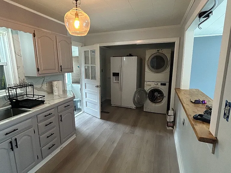 711 Linden Ave — Photo 13