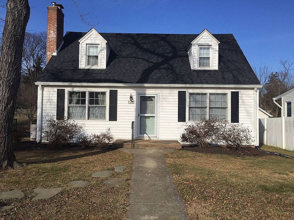 1st image of 543 W Montgomery Ave