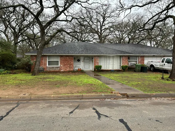 605 Circleview Dr S, Hurst, TX 76054