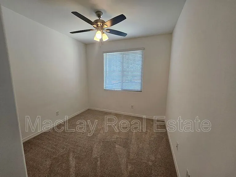 22815 E Watford Dr — Photo 6