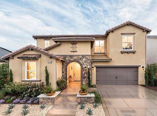 1025 Sanders Ave, Clovis, CA 93619