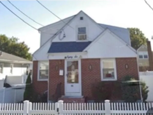 86 Allen Street, Hempstead, NY 11550