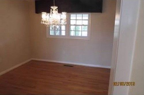 4th image of 2308 Brandon Ln
