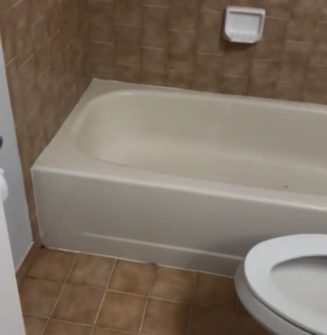 W 21st Ct, Hialeah — Photo 1