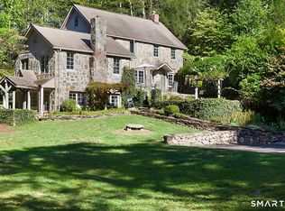 10 Charcoal Hill Road, Westport, CT 06880