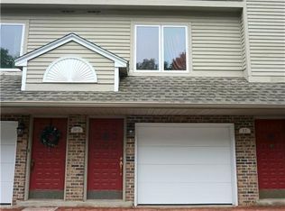 882 N Colony Rd APT 11, Meriden, CT 06450