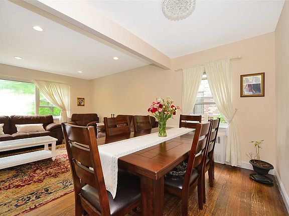 4th image of 6117 Cloverdale Blvd