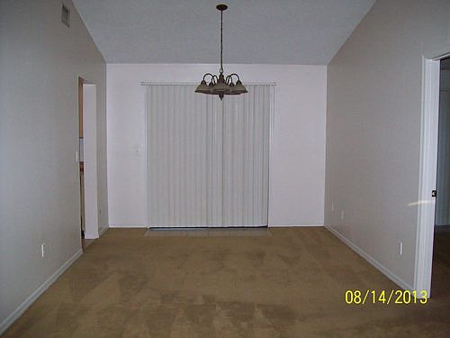 3rd image of 1541 Carmona Ct