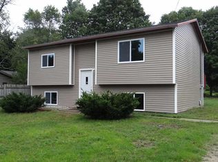 414 Mack Ave, Kingsley, MI 49649