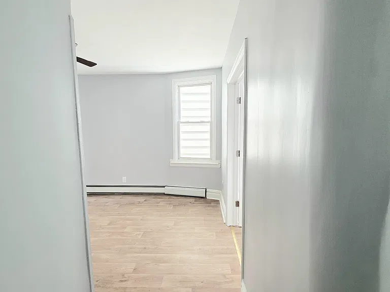 130 Grant Ave #1 — Photo 6