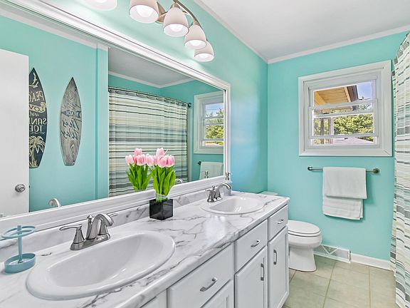 5th image of 14785 Lakeshore Dr