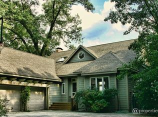 11580 Riviera Dr, New Buffalo, MI 49117