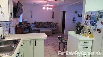5th image of 4601 NE 21st Ct