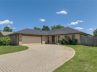 500 Owens Ave, Edmond, OK 73013