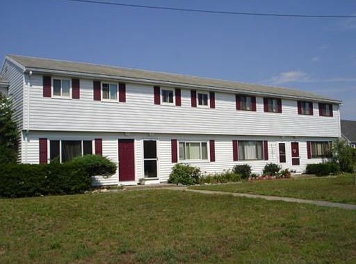 5 Units in Complex
