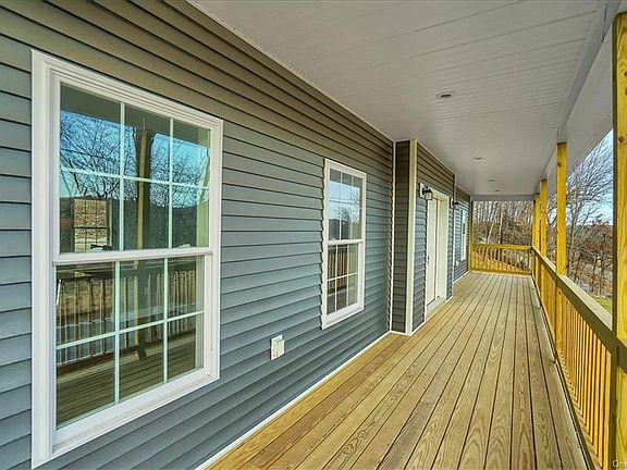 3rd image of 1739 Kings Hwy