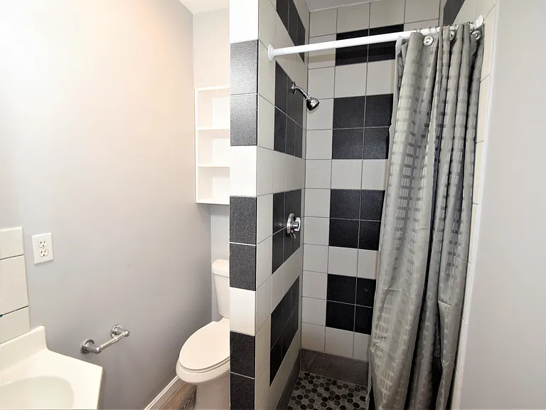 83 Glenville Ave #1 — Photo 14