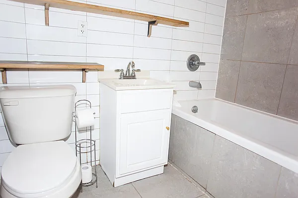 Rented by Brooklyn Group | media 8
