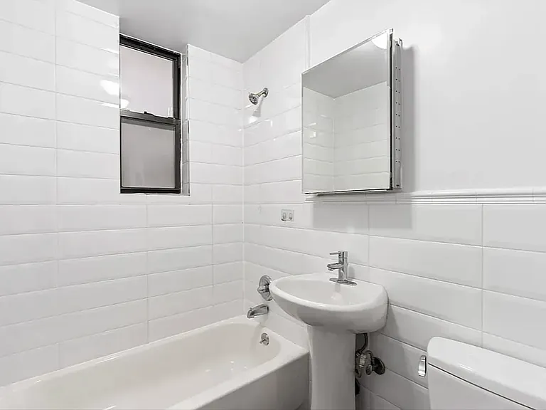 15 W 55th St #4B — Photo 12