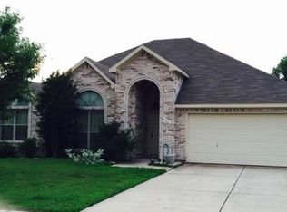 143 Lexington Dr, Terrell, TX 75160