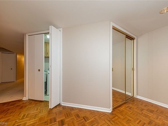 2nd image of 120 Fox Hollow Dr APT 203
