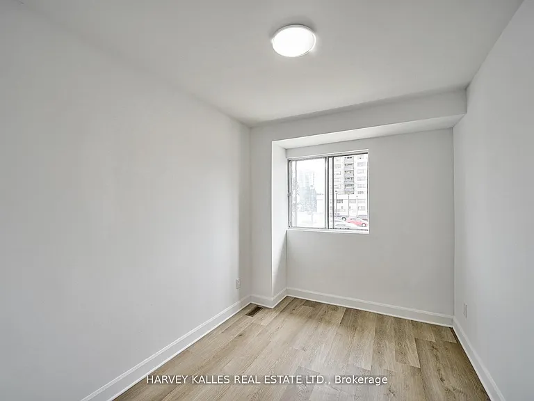 2012 Sheppard Ave W #Townhouse 102 — Photo 36