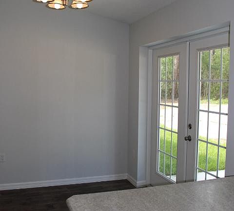 3rd image of 9290 N Peachtree Way