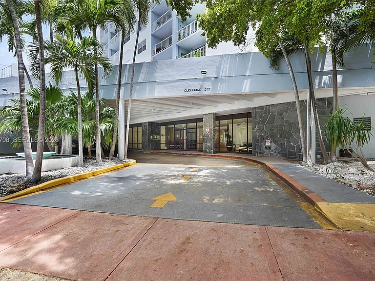 6900 Bay Dr #3H — Photo 34