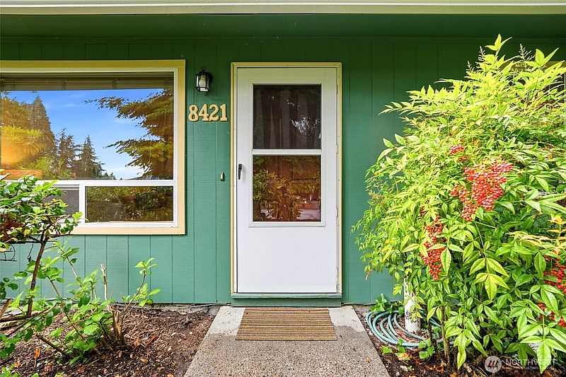 3rd image of 8421 6th Ave SW