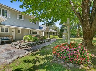 132 Merrimac Dr, Trumbull, CT 06611