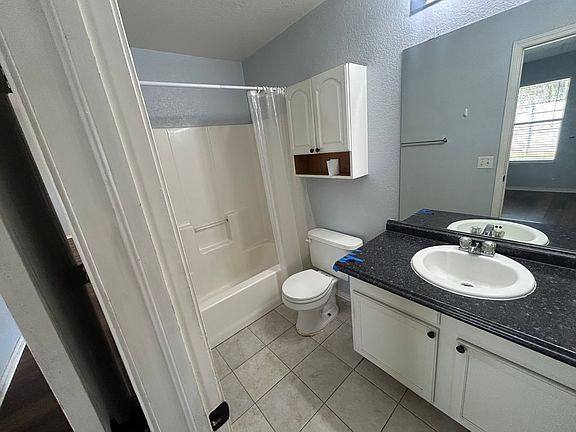 4th image of 2417 Desert Willow Ter