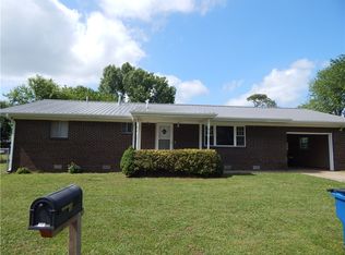 292 Meeker Dr, Springdale, AR 72734