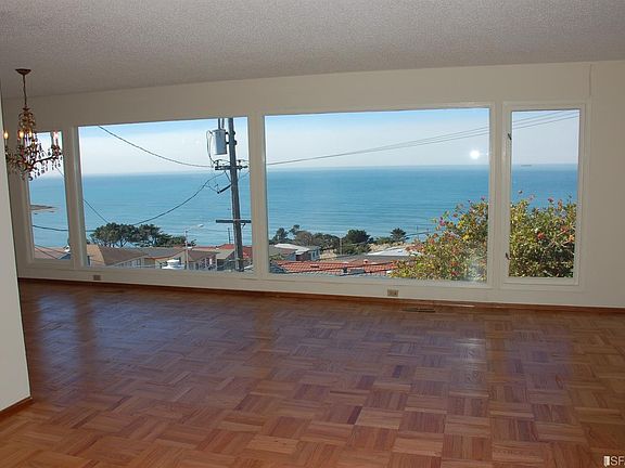 4th image of 64 Longview Dr