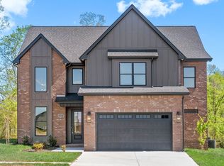 3 Pace Rd, Clarksville, TN 37043