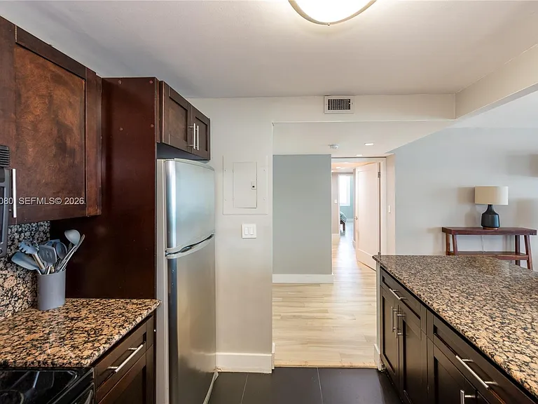 2301 Collins Ave #1009 — Photo 16