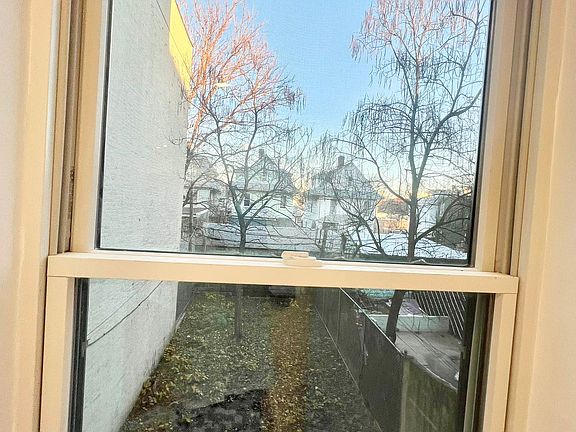 4th image of 1207 Rogers Ave APT 3B